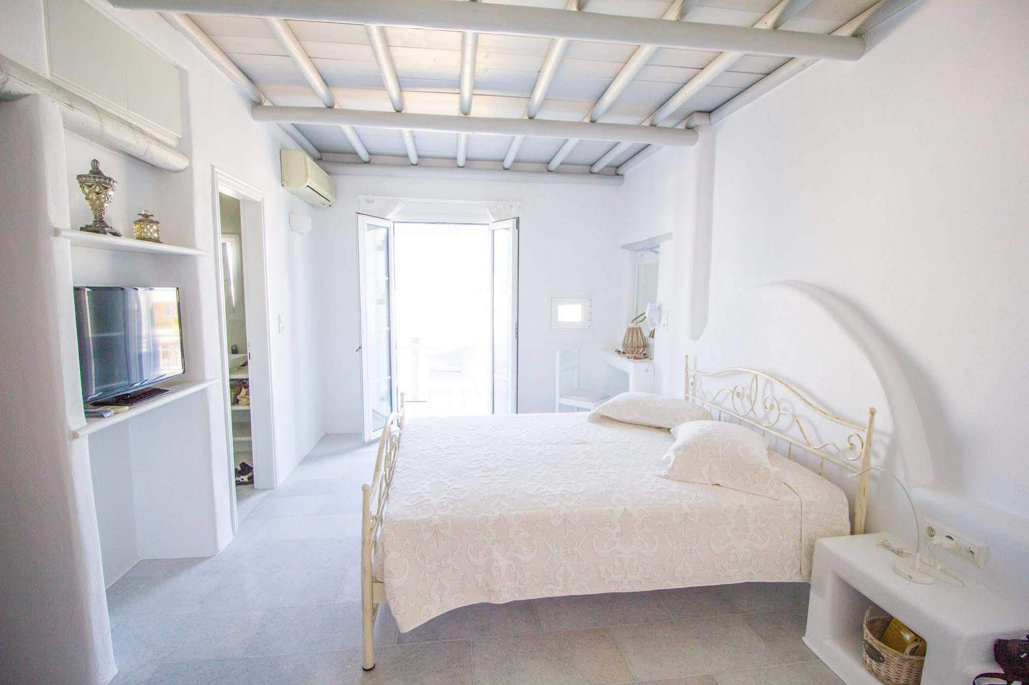 Aspasia Luxury Apartments Agia Anna  Exterior photo